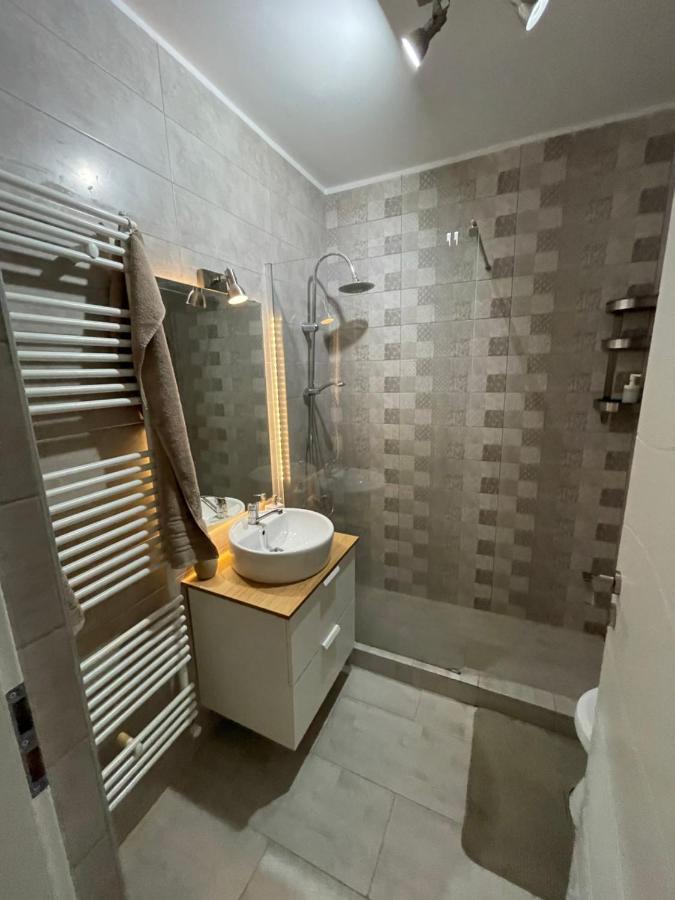 Apartment Plaza Luxury Near Presidential Palace Bucharest